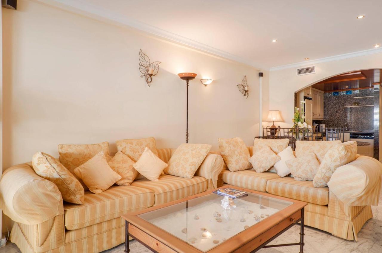 Del Parque Flats - Puerto Marina Apartman Benalmádena Kültér fotó