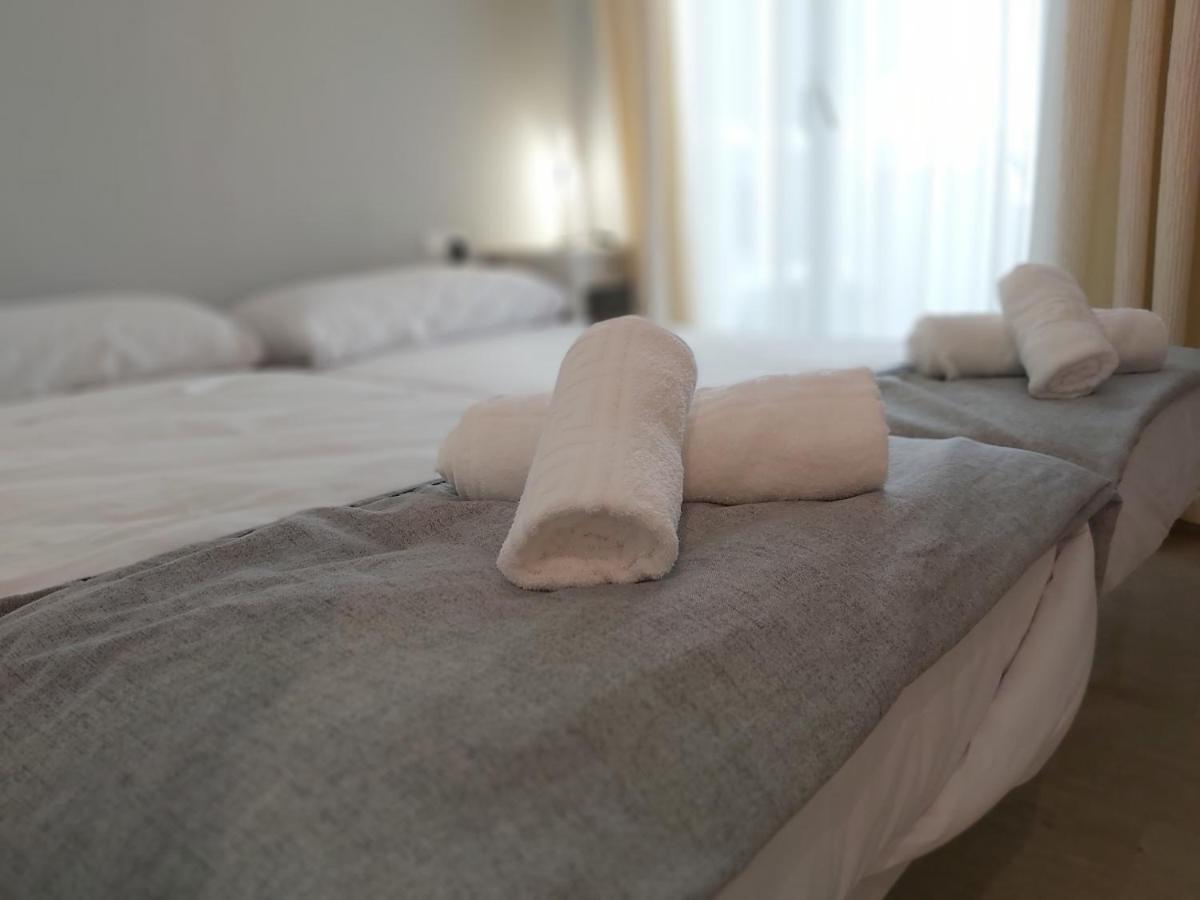 Del Parque Flats - Puerto Marina Apartman Benalmádena Kültér fotó